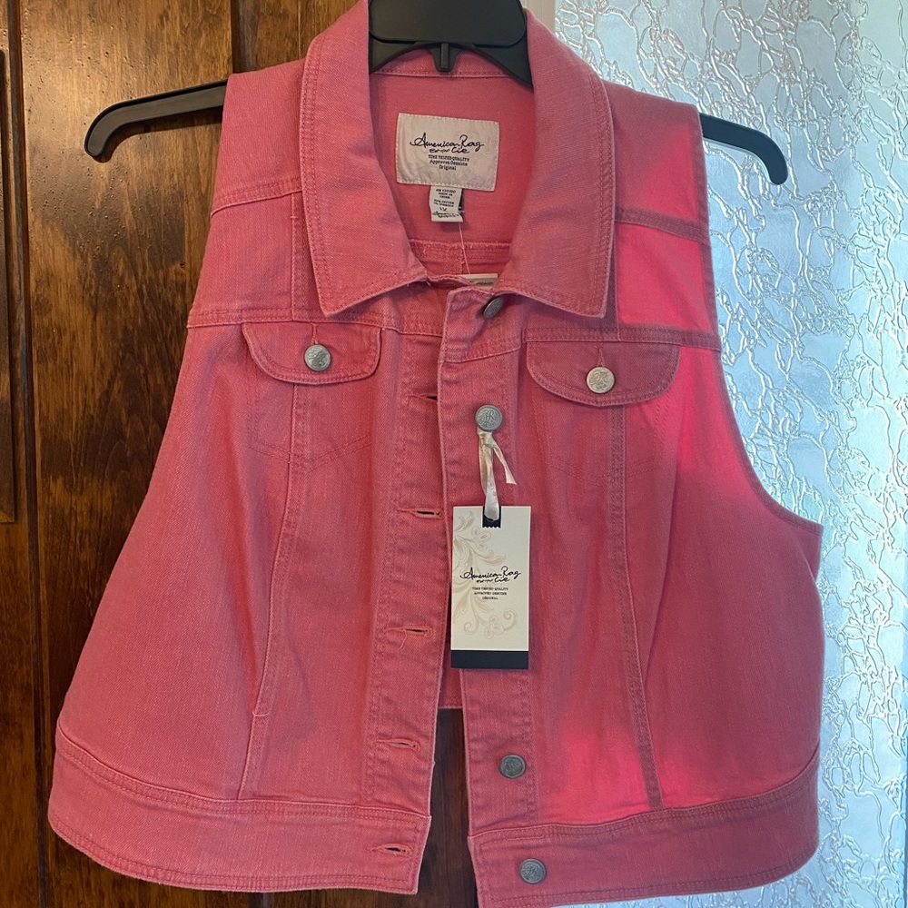 🆕 American Rag vest